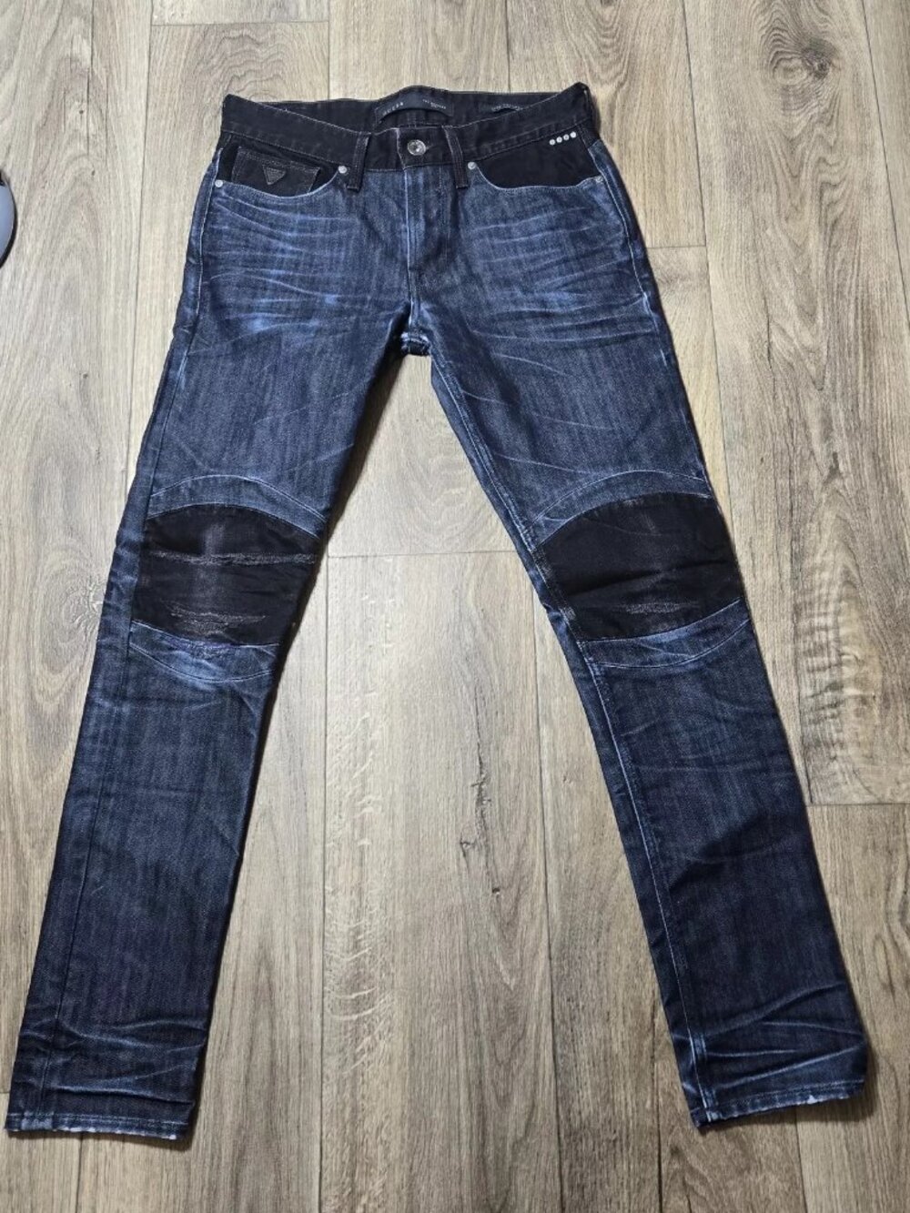 Guess "Black & Blue" Jeans